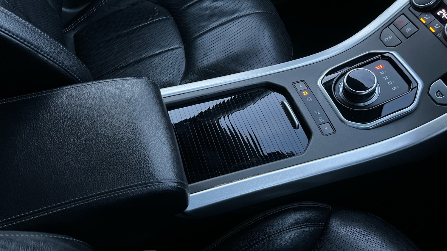 Used Land Rover Range Rover Evoque 2018 for sale - 77342750: Photo 24