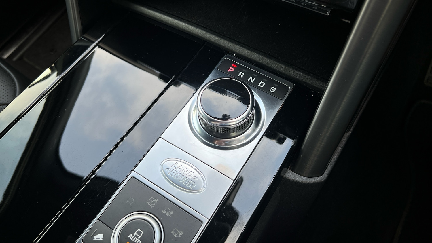Used Land Rover Discovery 2019 for sale - 77668232: Photo 13