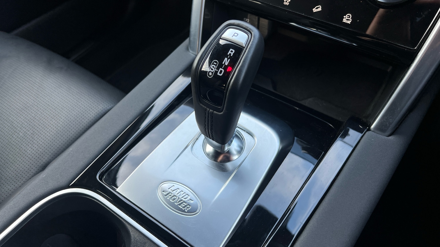 Used Land Rover Discovery Sport 2023 for sale - 77201408: Photo 13