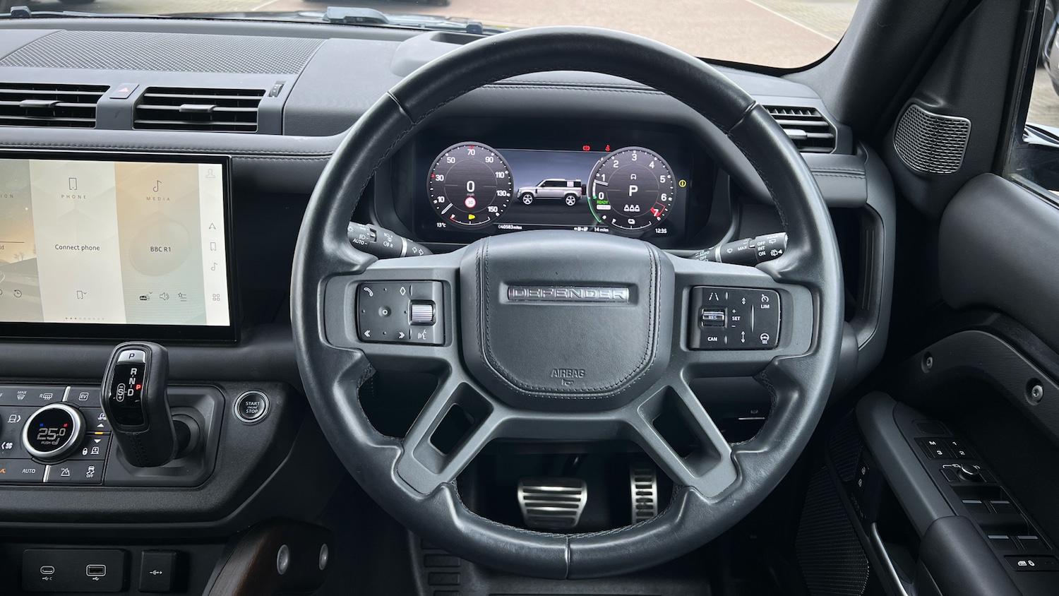 Used Land Rover Defender 2022 for sale - 77610425: Photo 15