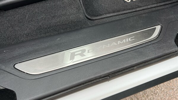 Used Land Rover Range Rover Velar 2021 for sale - 76257886: Photo 21
