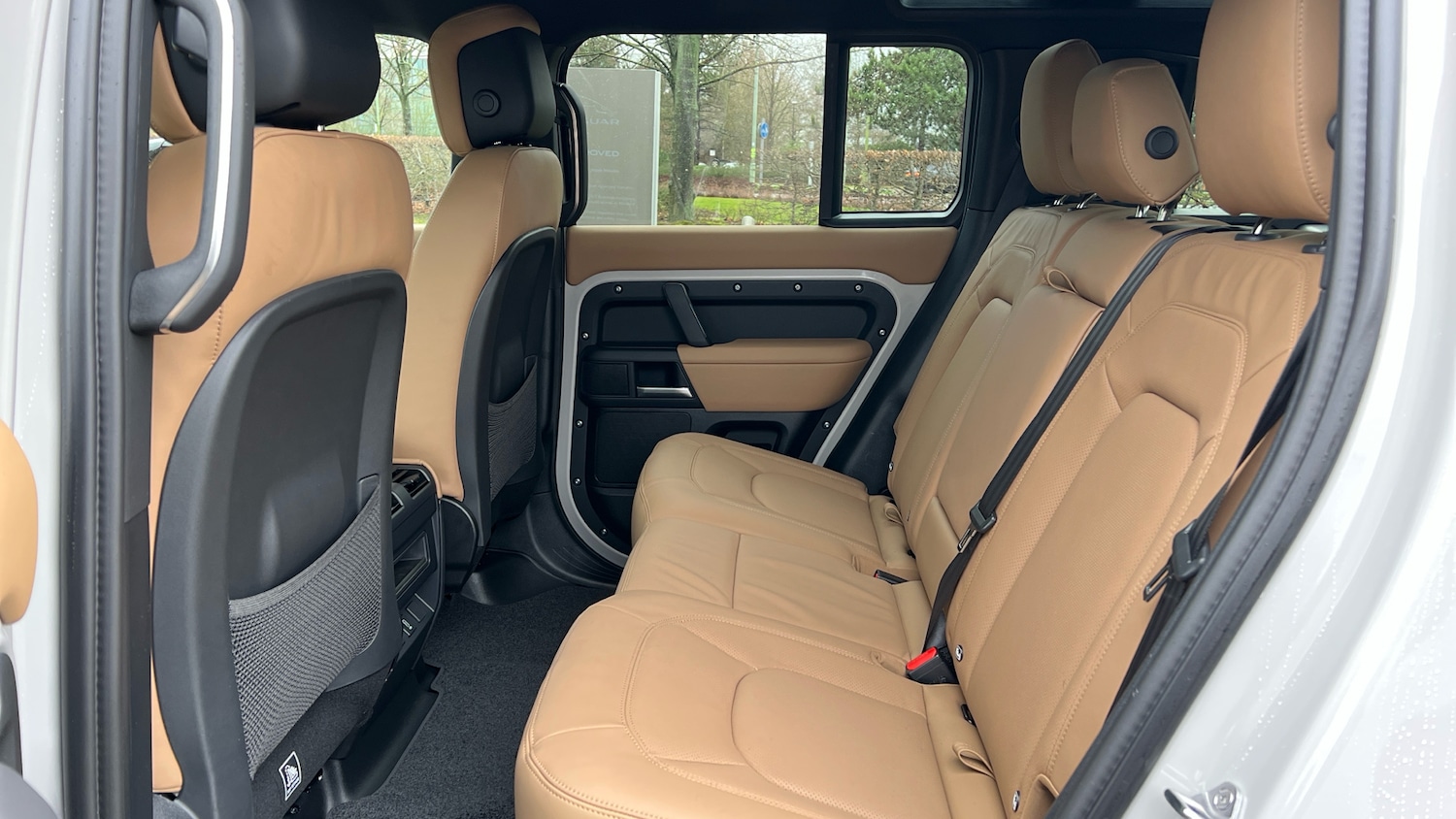 Used Land Rover Defender for sale - 77154524: Photo 4