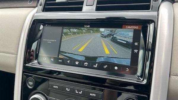 Used Land Rover Discovery 2017 for sale - 76149117: Photo 12