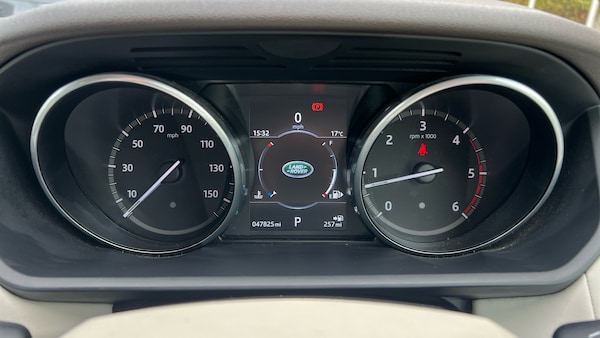 Used Land Rover Discovery 2017 for sale - 76149117: Photo 16