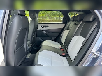 Used Land Rover Range Rover Velar 2026 for sale - 79234502: Photo