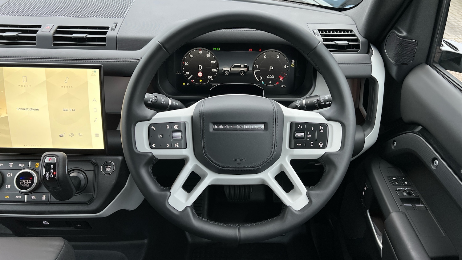 Used Land Rover Defender for sale - 77173270: Photo 15