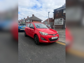 Used Hyundai i20 2013 for sale - 79536609: Photo