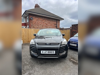 Used Ford Kuga 2015 for sale - 78680542: Photo