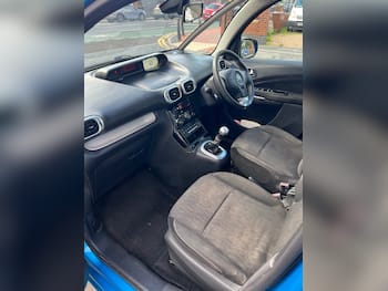 Used Citroen C3 Picasso 2011 for sale - 79812339: Photo