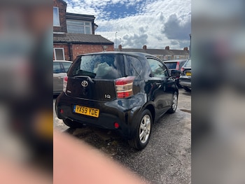 Used Toyota IQ 2009 for sale - 78815221: Photo