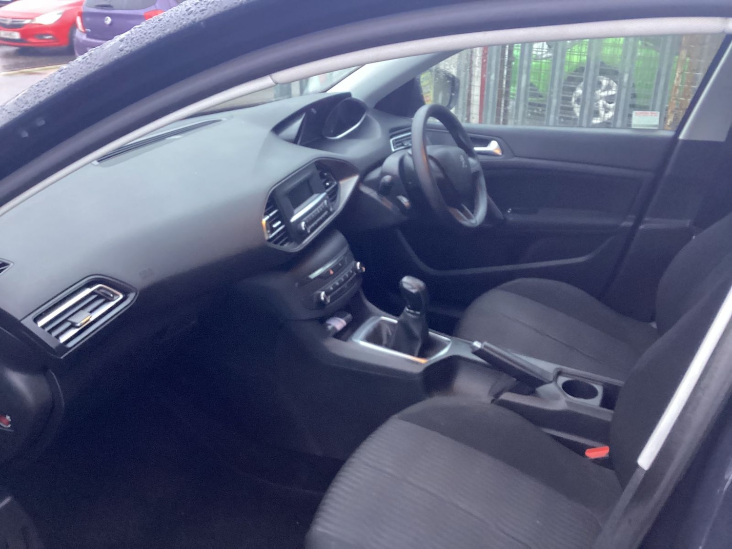 Used Peugeot 308 2017 for sale - 76668326: Photo 9