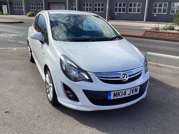 Used Vauxhall Corsa 2014 for sale - 74547942: Photo 2