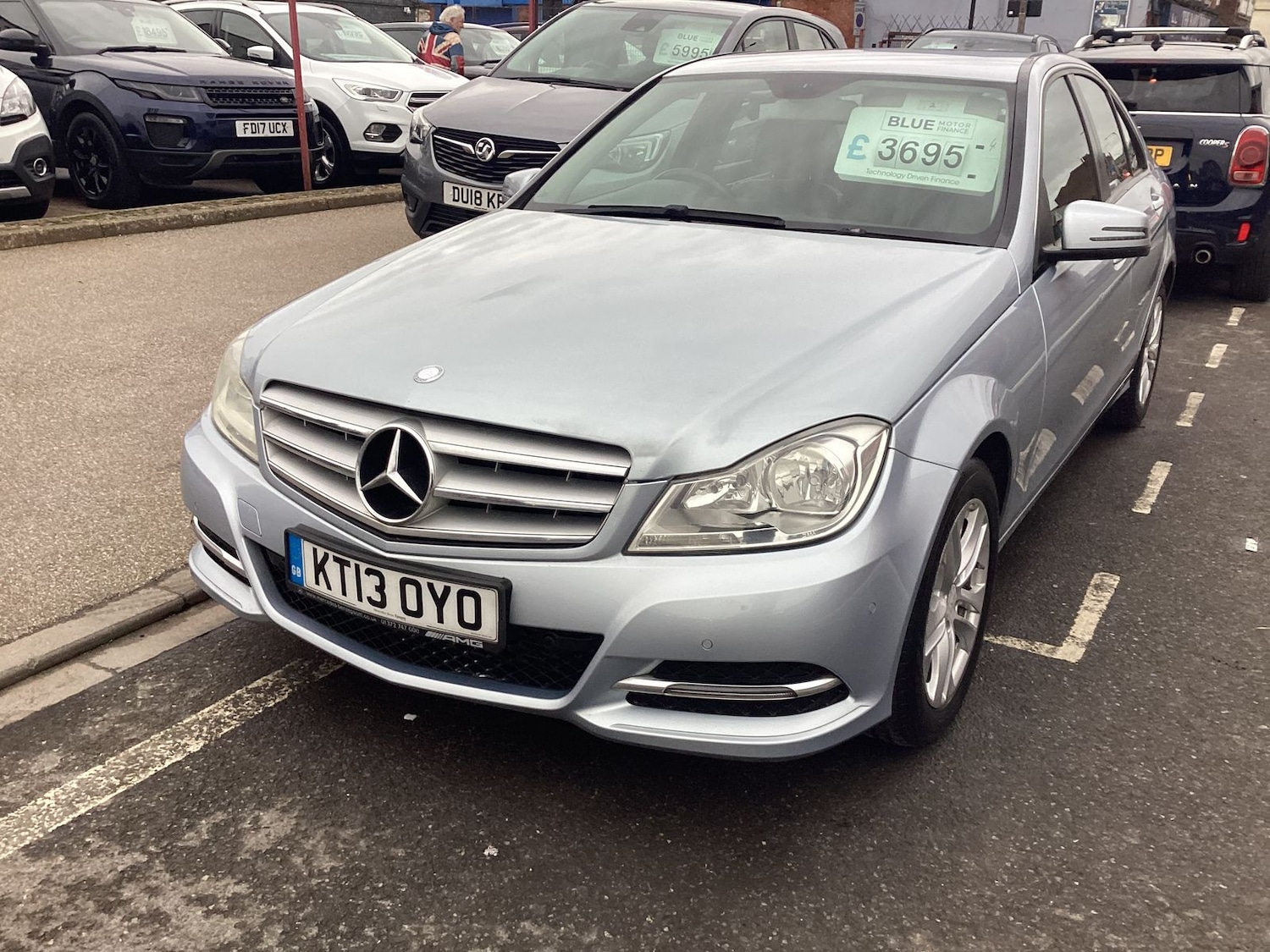 Used Mercedes-Benz C Class 2013 for sale - 77634727: Photo 4