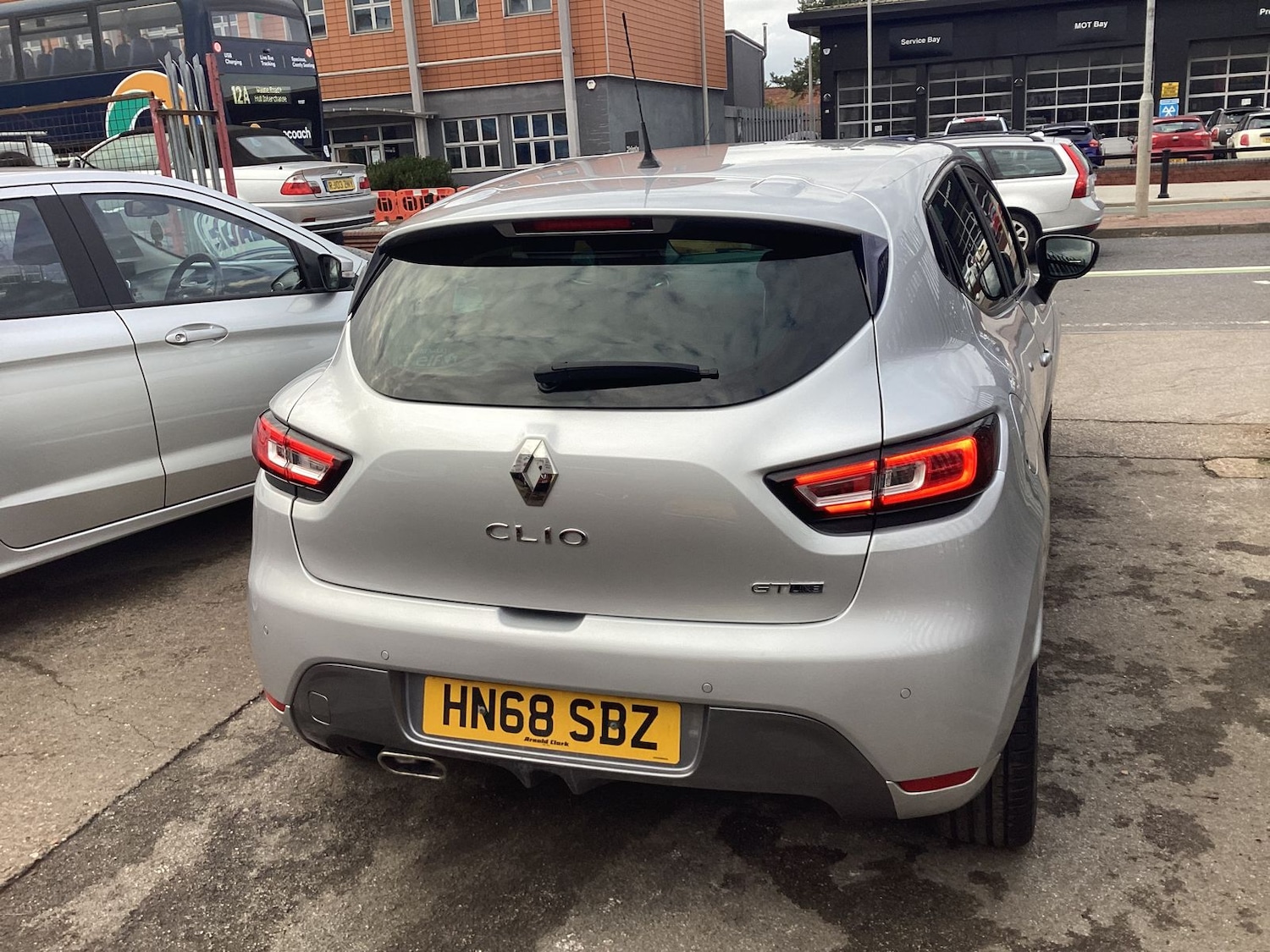 Used Renault Clio 2018 for sale - 76100021: Photo 7