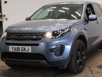Used Land Rover Discovery Sport 2018 for sale - 78036957: Photo