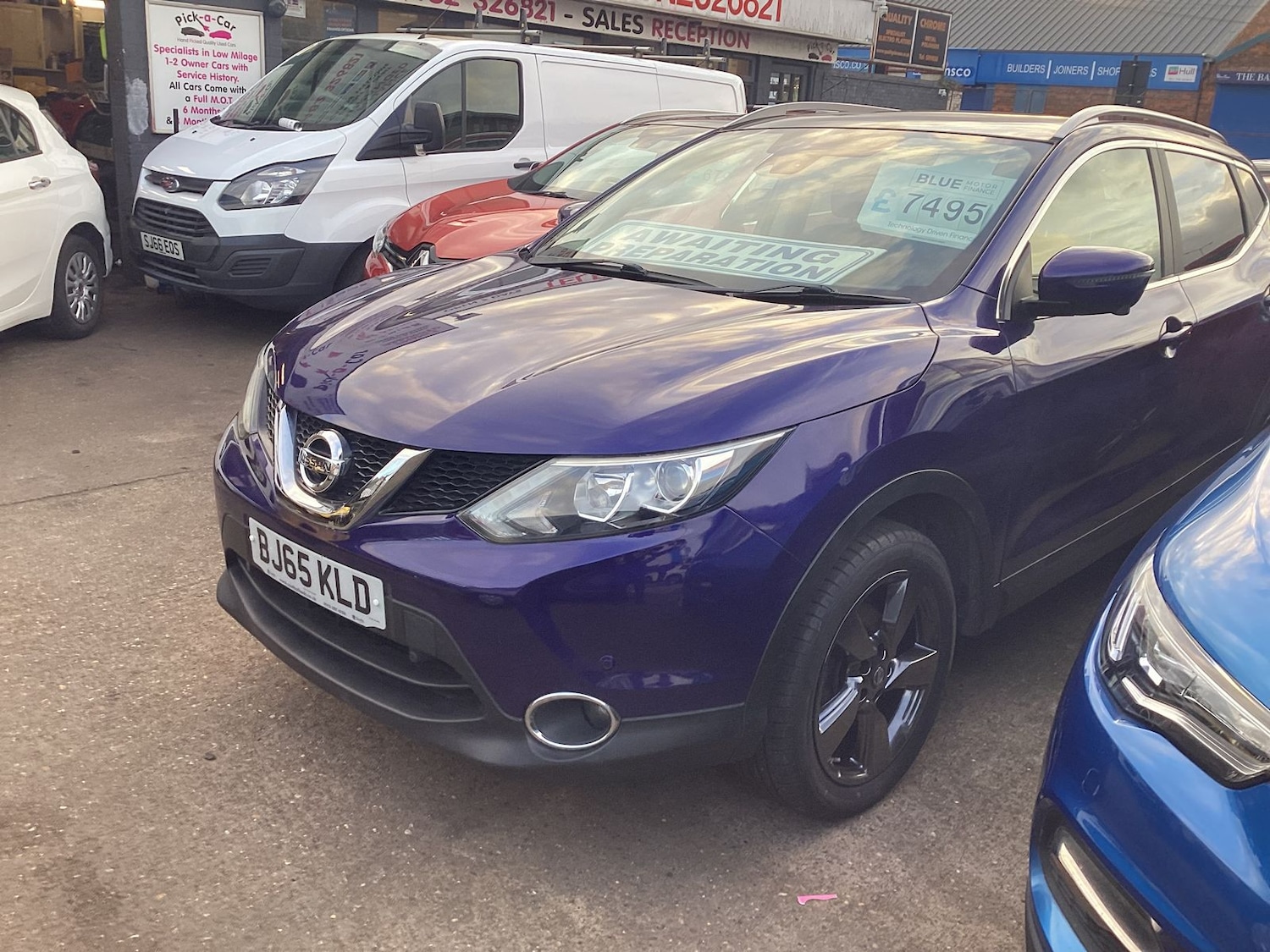 Used Nissan Qashqai 2015 for sale - 77092832: Photo 2
