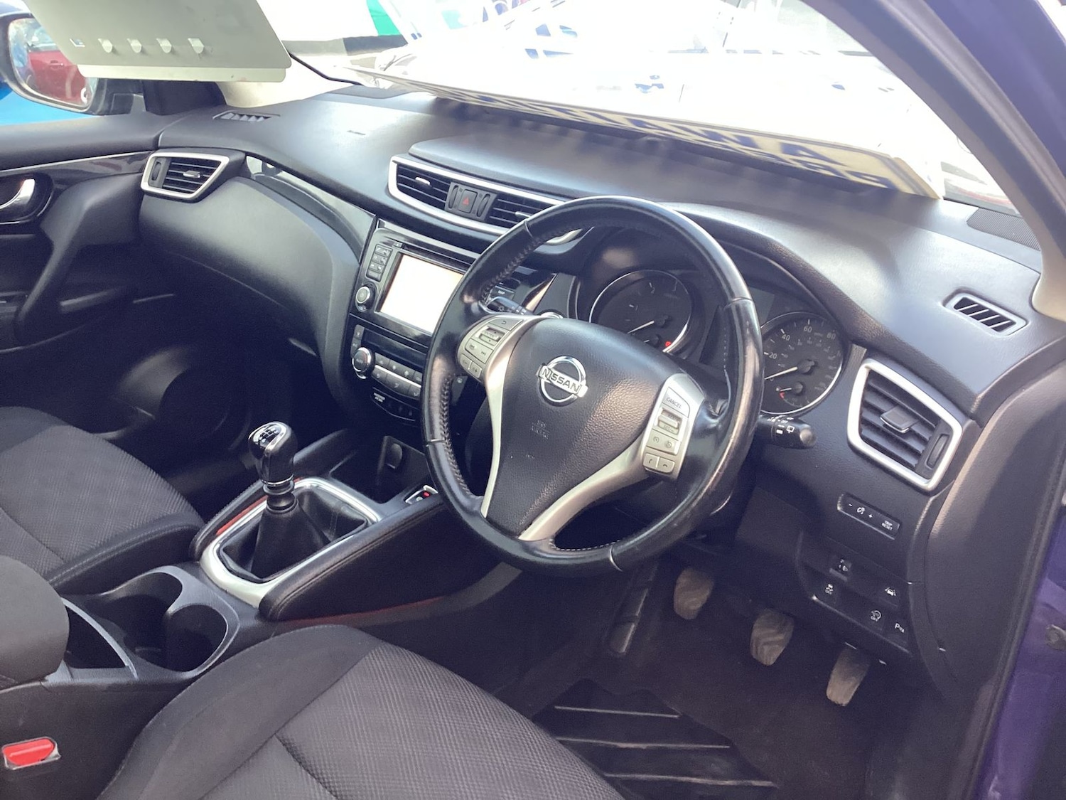 Used Nissan Qashqai 2015 for sale - 77092832: Photo 5