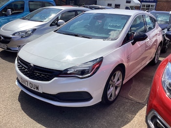 Used Vauxhall Astra 2017 for sale - 75416873: Photo