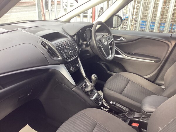 Used Vauxhall Zafira Tourer 2014 for sale - 75602776: Photo 8