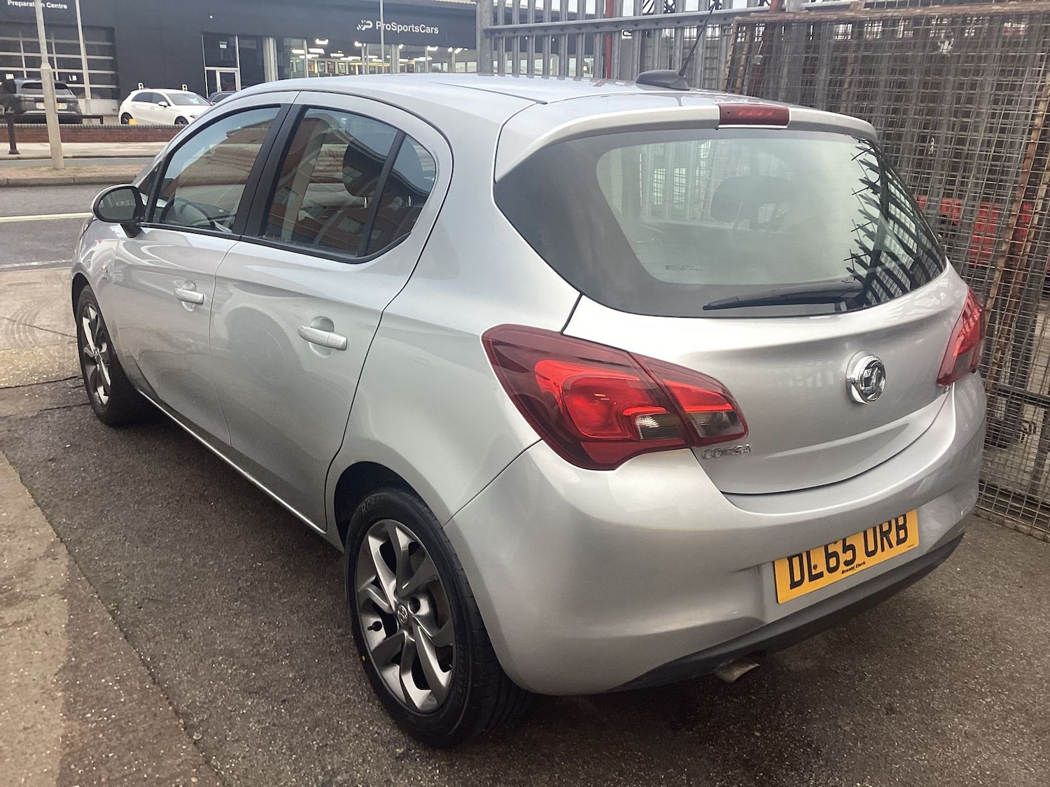 Used Vauxhall Corsa 2015 for sale - 77092862: Photo 7