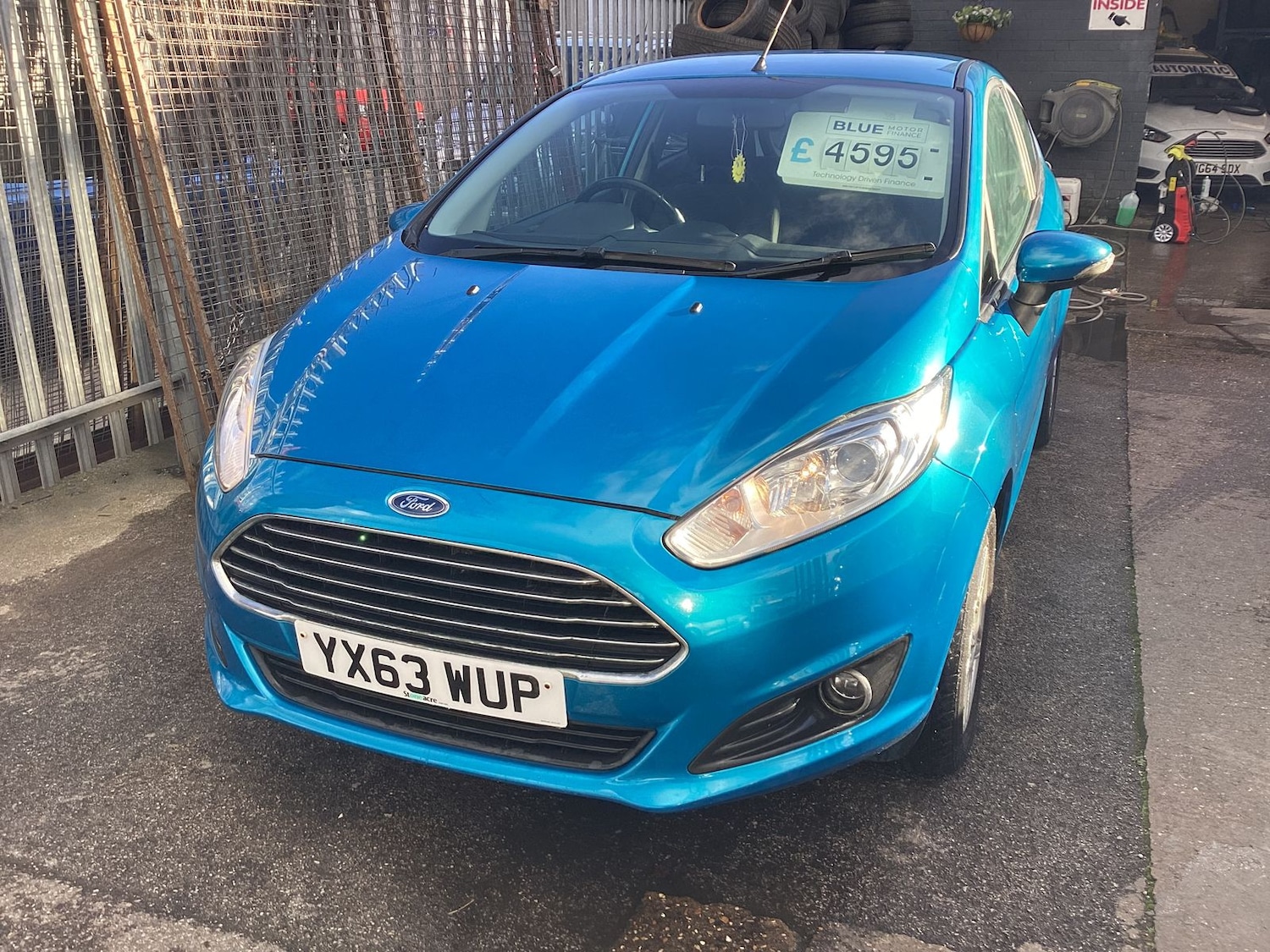 Used Ford Fiesta 2013 for sale - 77092849: Photo 2