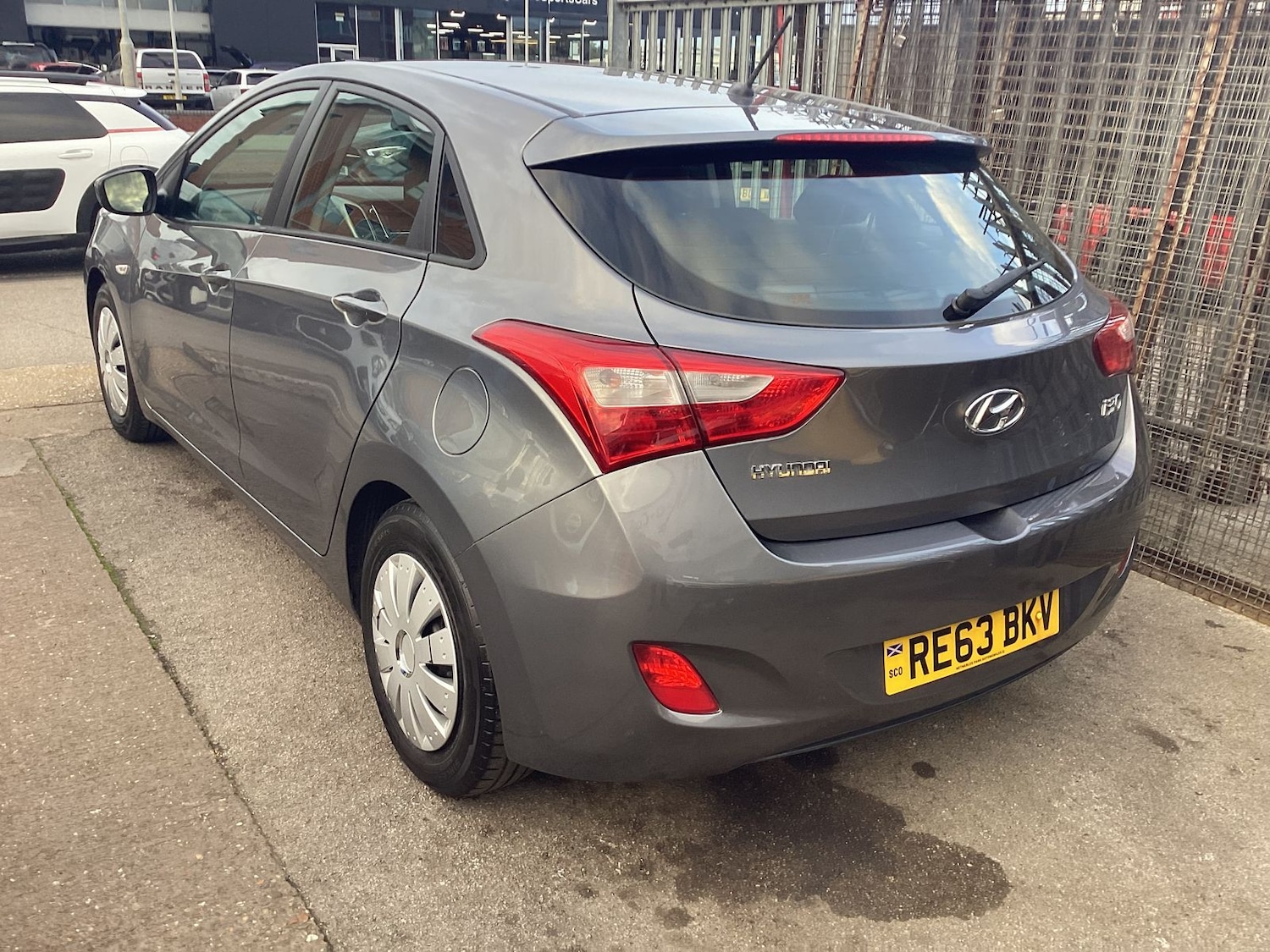 Used Hyundai i30 2013 for sale - 77092831: Photo 8