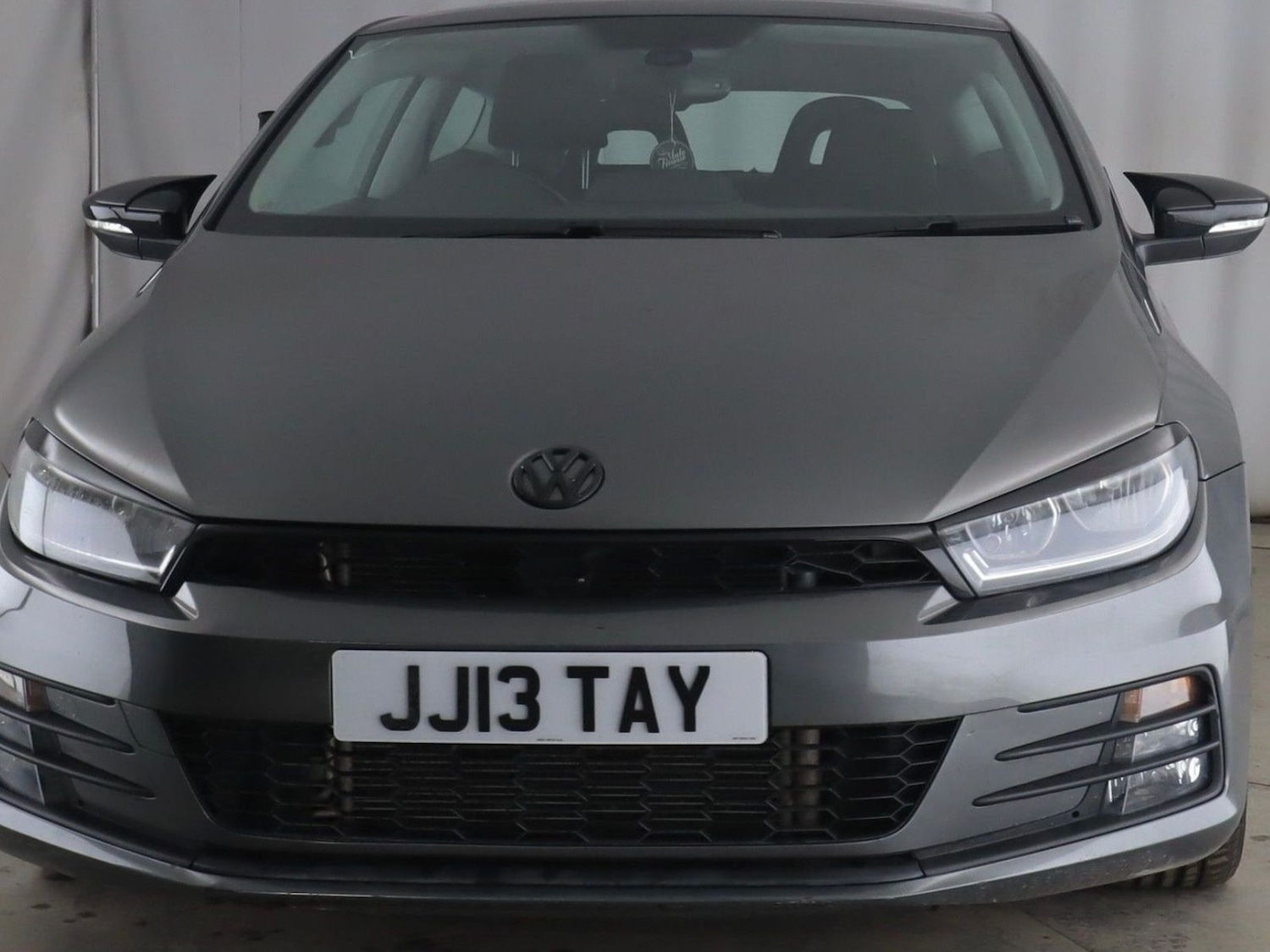 Used Volkswagen Scirocco 2015 for sale - 77841709: Photo 2