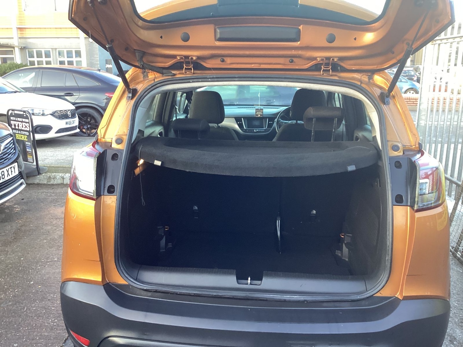 Used Vauxhall Crossland X 2018 for sale - 76795012: Photo 10