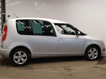 Used Skoda Roomster 2015 for sale - 78590855: Photo