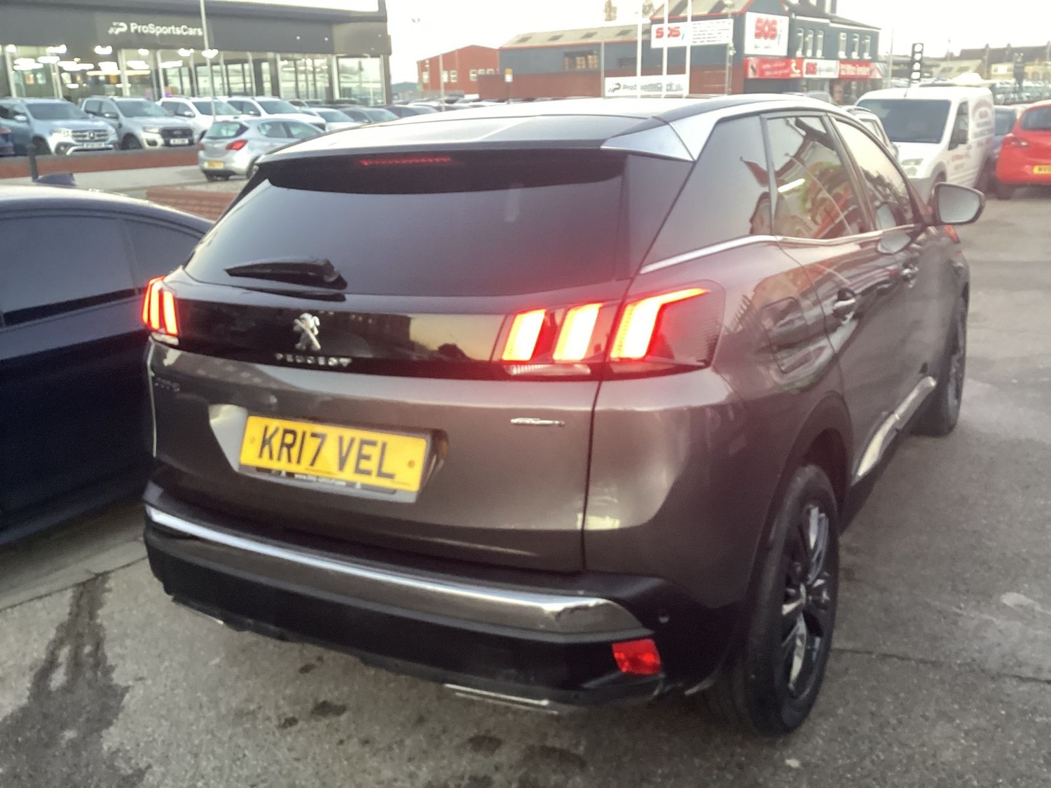 Used Peugeot 3008 2017 for sale - 77010620: Photo 9