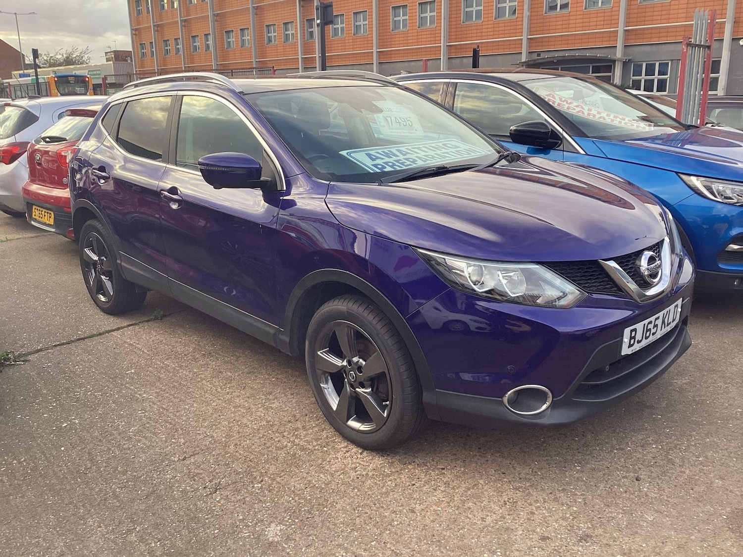 Used Nissan Qashqai 2015 for sale - 76372604: Photo 3