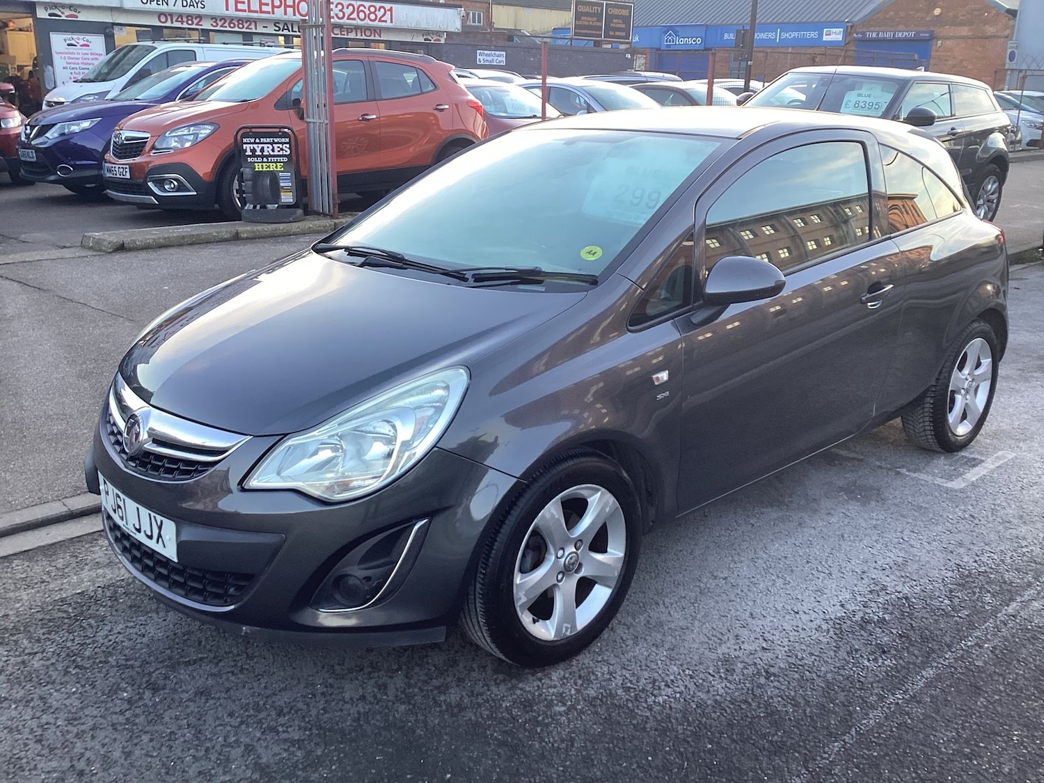 Used Vauxhall Corsa 2012 for sale - 77092863: Photo 3
