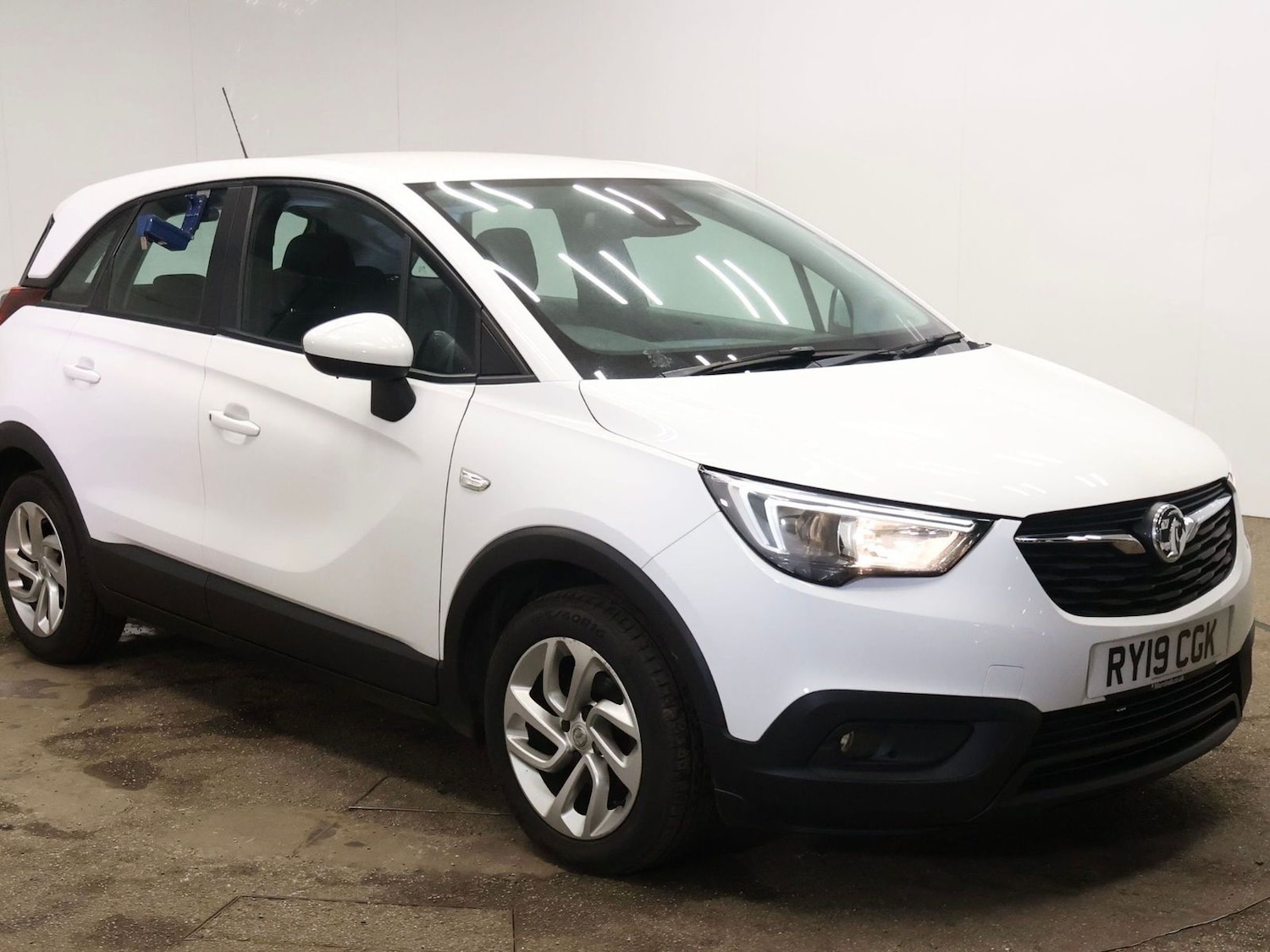 Used Vauxhall Crossland X 2019 for sale - 77471005: Photo 2
