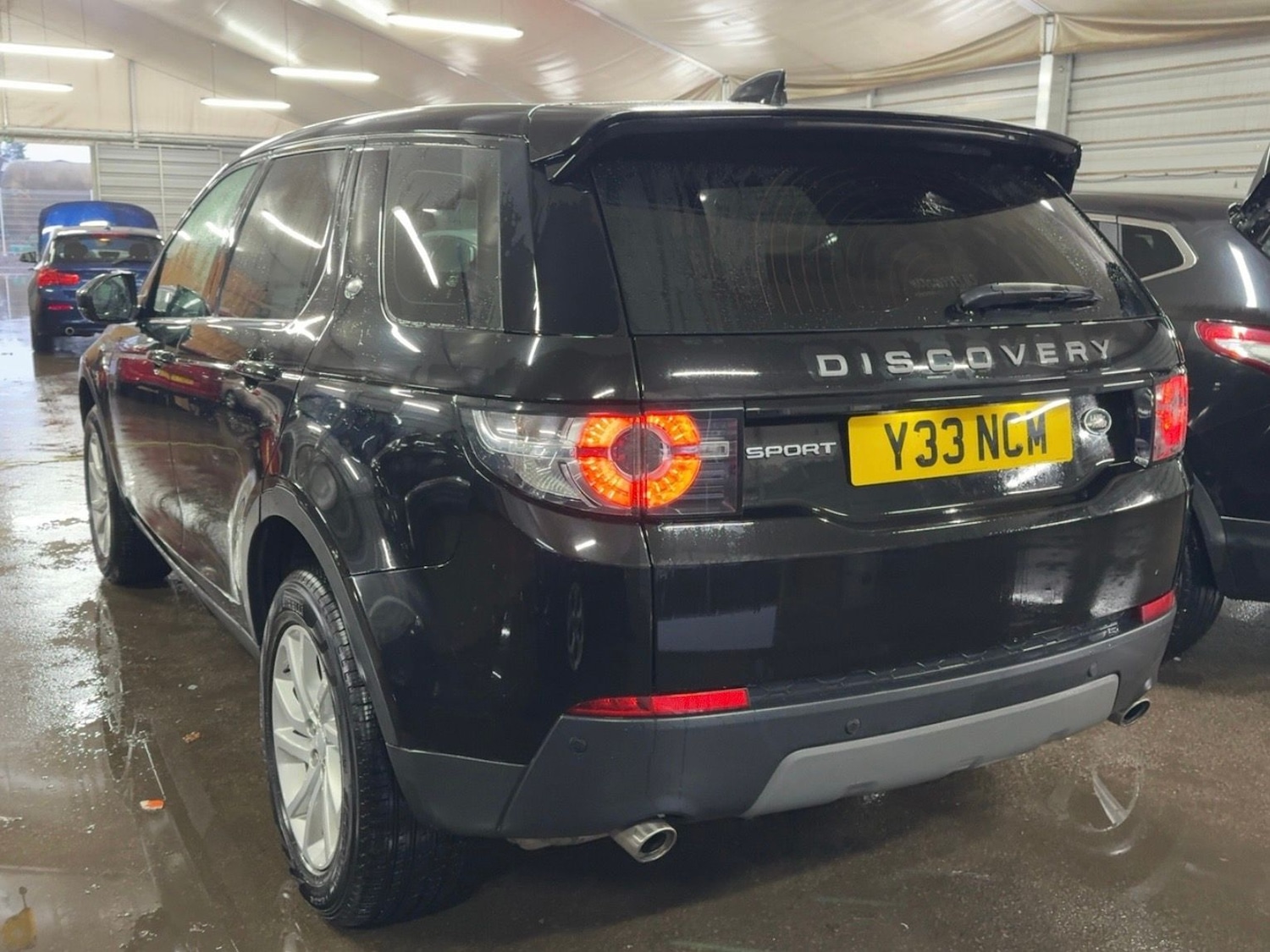 Used Land Rover Discovery Sport 2018 for sale - 77526258: Photo 3