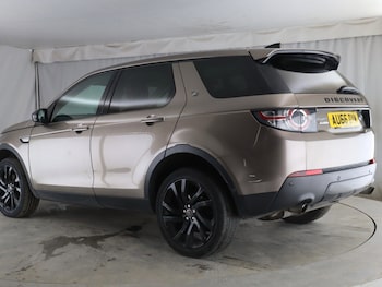 Used Land Rover Discovery Sport 2016 for sale - 79325911: Photo