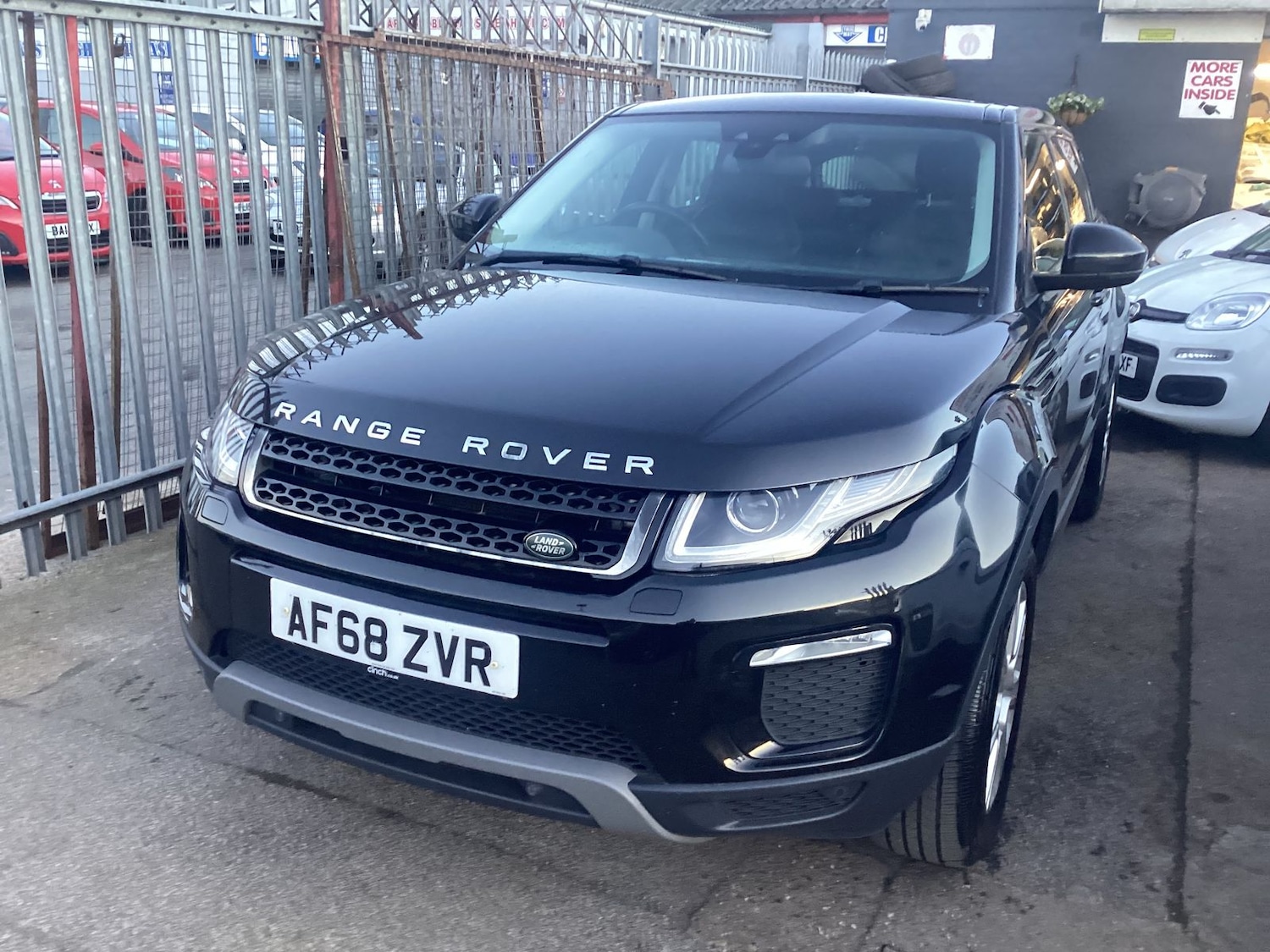 Used Land Rover Range Rover Evoque 2018 for sale - 77927543: Photo 2
