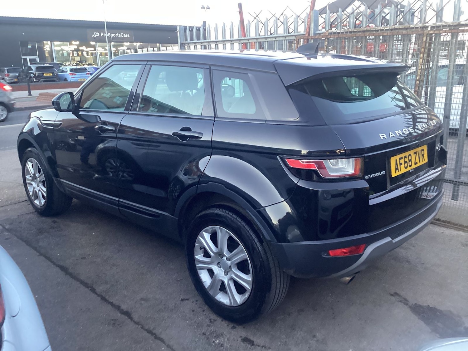 Used Land Rover Range Rover Evoque 2018 for sale - 77927543: Photo 7