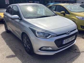 Used Hyundai i20 2015 for sale - 74863290: Photo