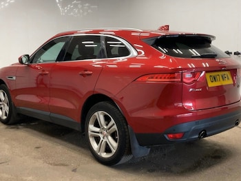 Used Jaguar F-Pace 2017 for sale - 79350620: Photo