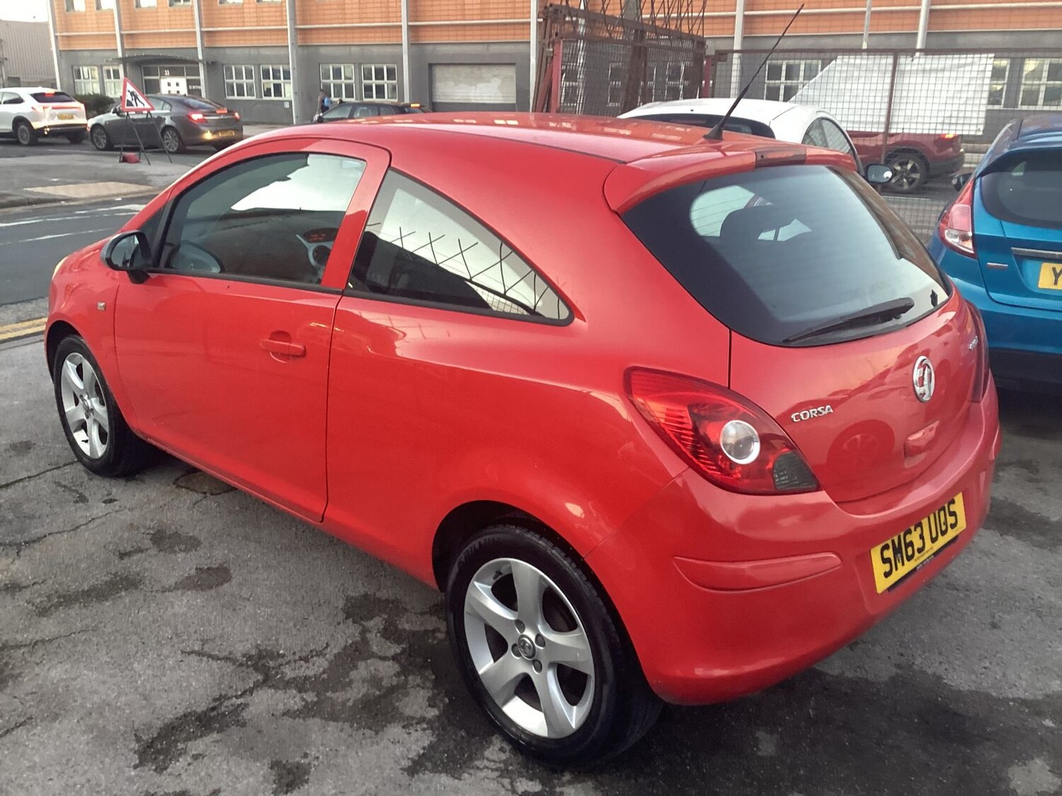 Used Vauxhall Corsa 2014 for sale - 77010618: Photo 9