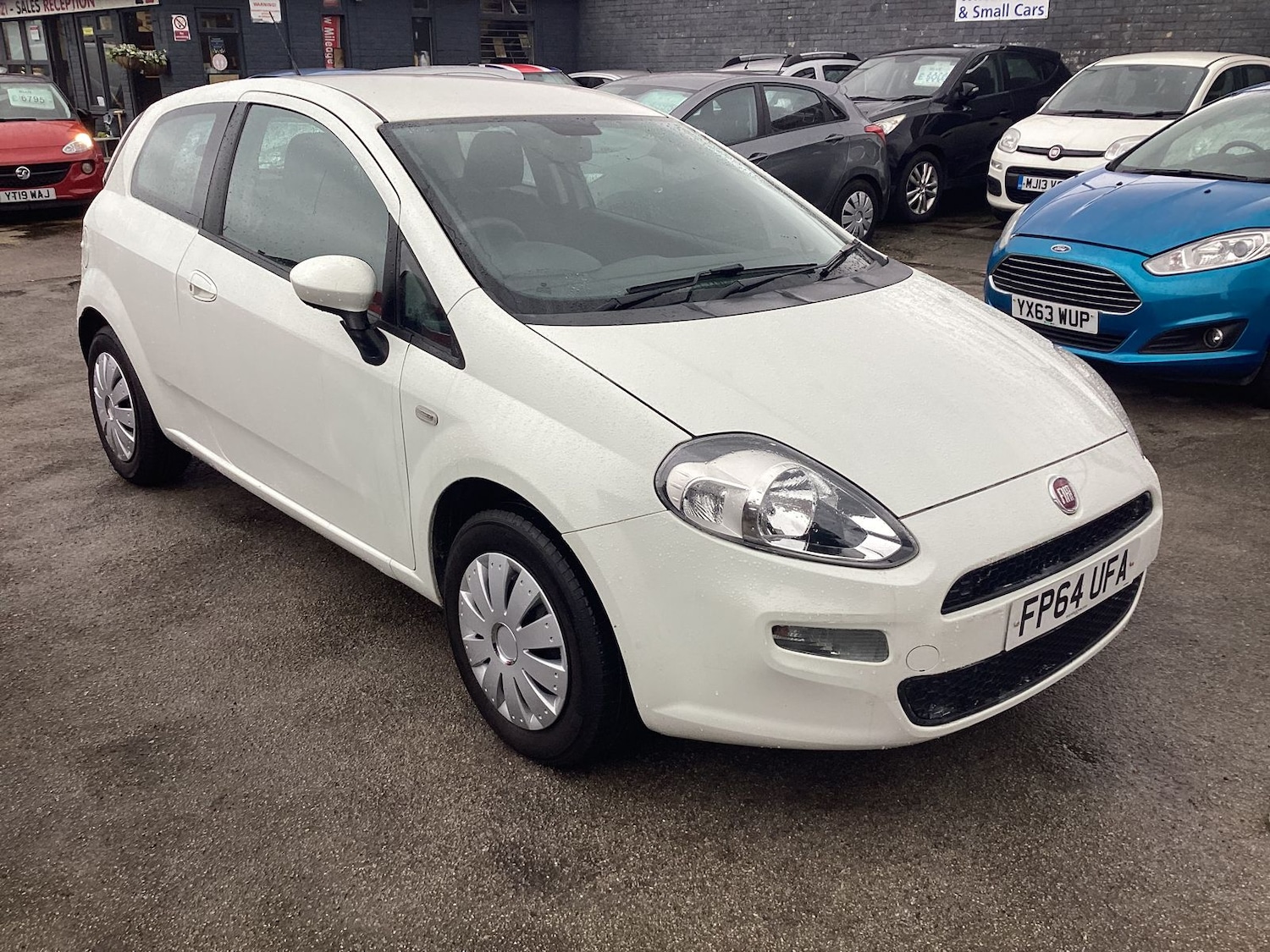 Used Fiat Punto 2014 for sale - 77614598: Photo 4