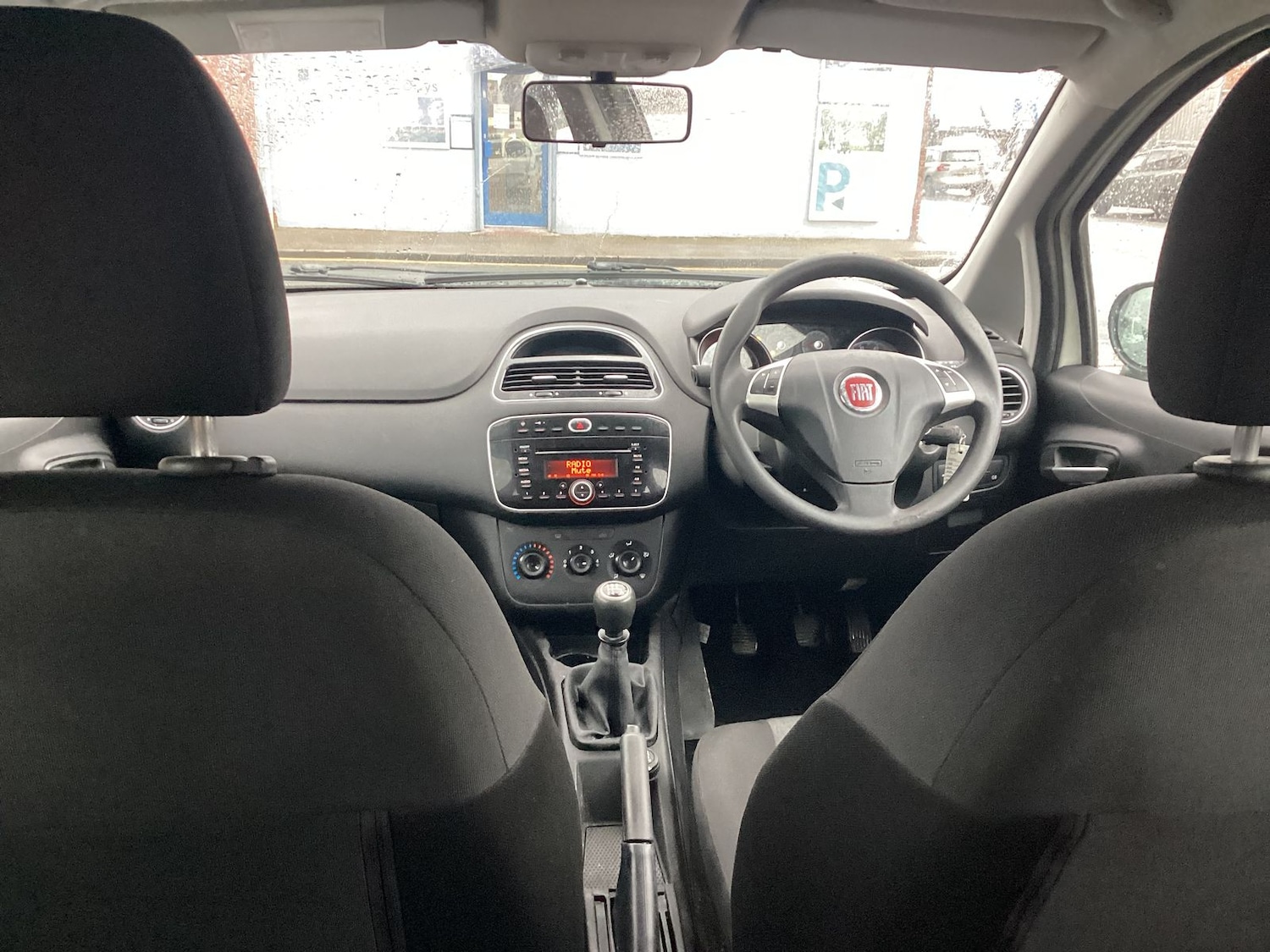 Used Fiat Punto 2014 for sale - 77614598: Photo 9