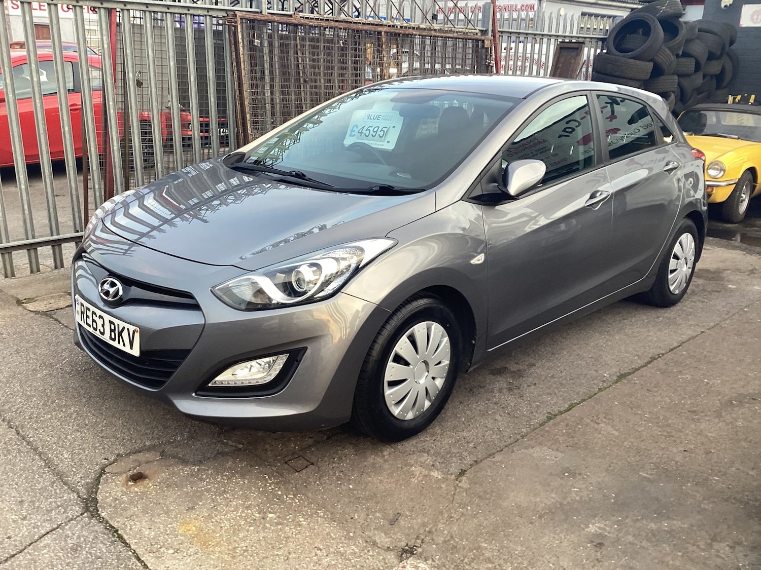 Used Hyundai i30 2013 for sale - 76372607: Photo 3