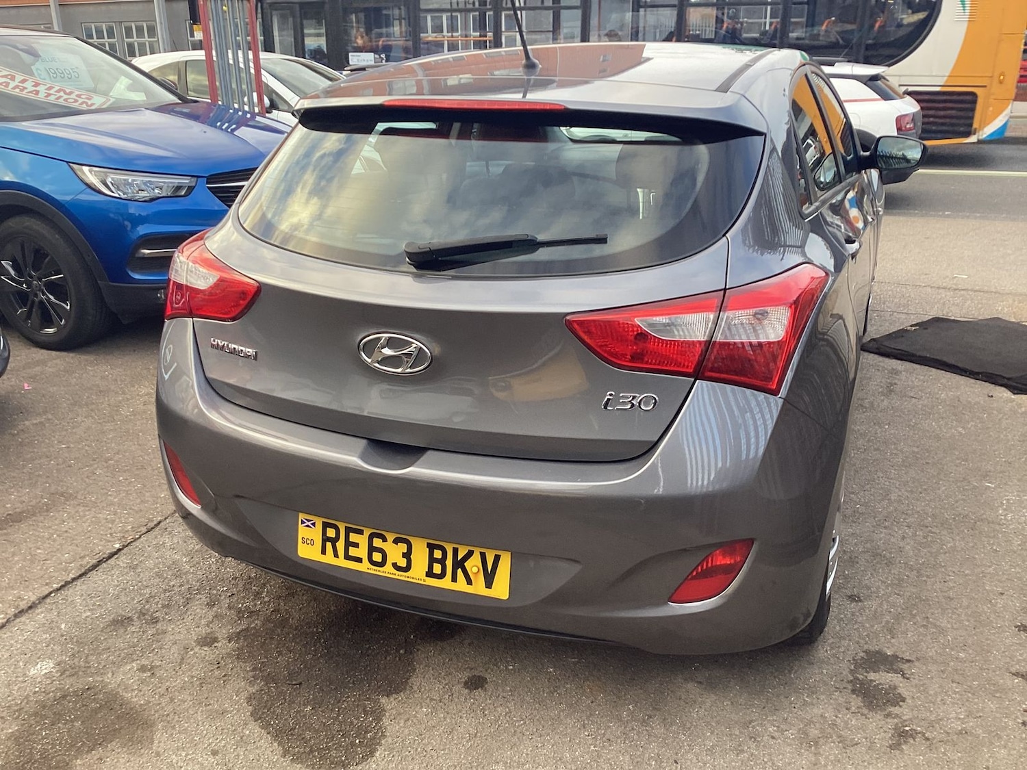 Used Hyundai i30 2013 for sale - 76372607: Photo 9