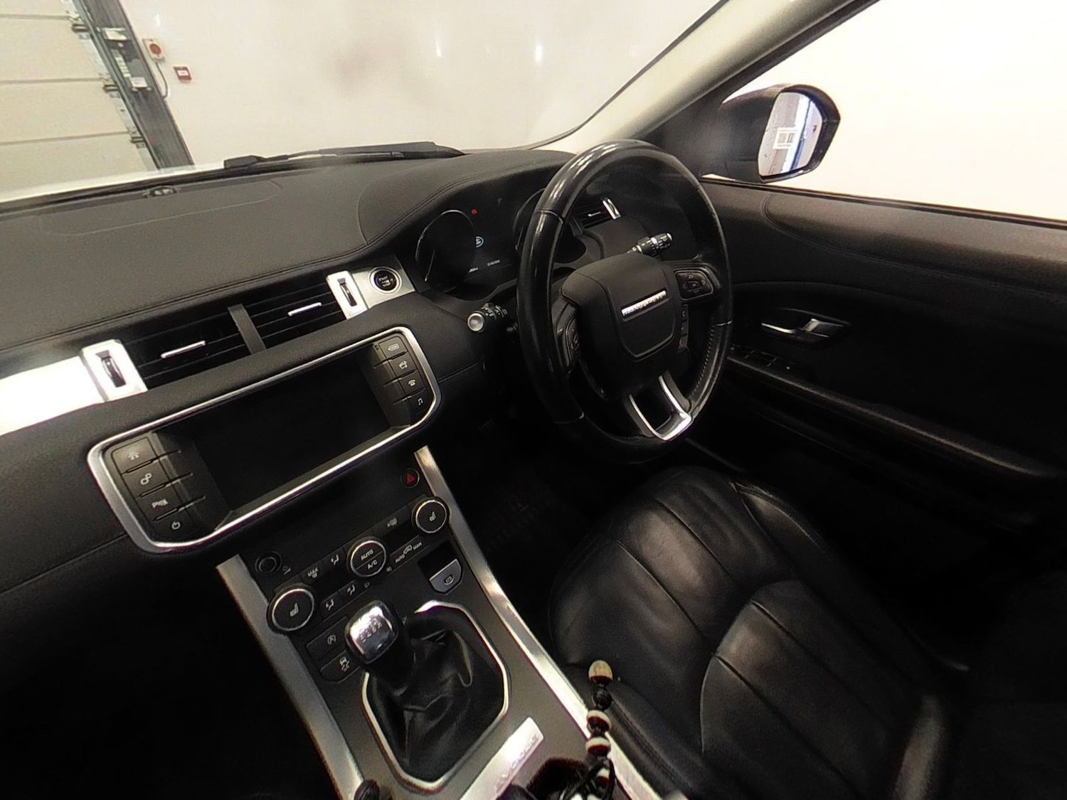 Used Land Rover Range Rover Evoque 2017 for sale - 77685838: Photo 5