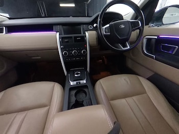 Used Land Rover Discovery Sport 2018 for sale - 78485881: Photo