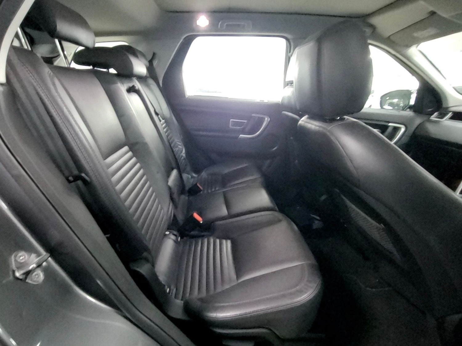 Used Land Rover Discovery Sport 2015 for sale - 78074450: Photo 8