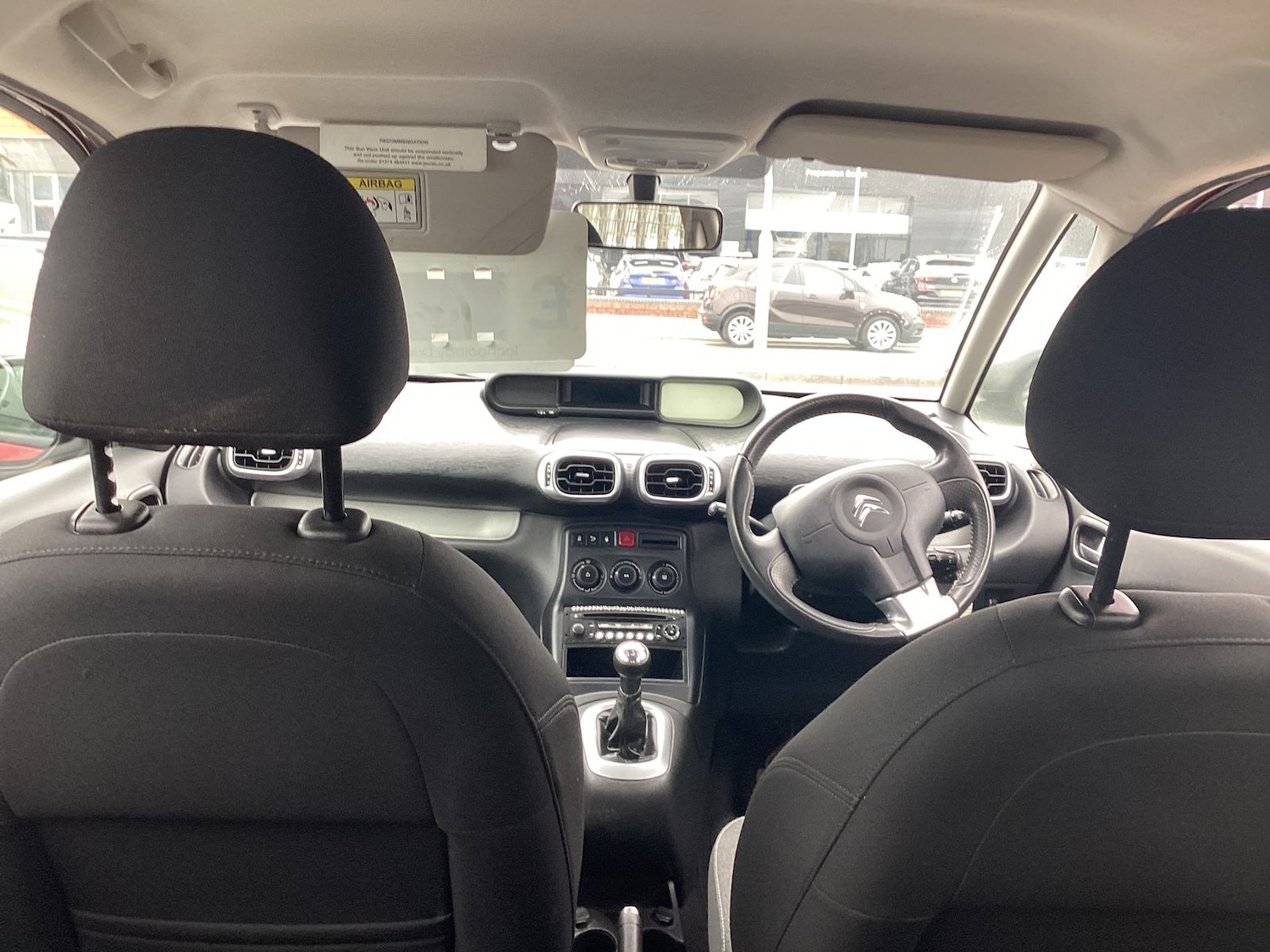 Used Citroen C3 Picasso 2016 for sale - 77092837: Photo 9