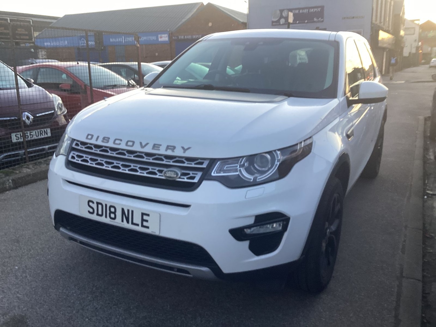 Used Land Rover Discovery Sport 2018 for sale - 77660498: Photo 4