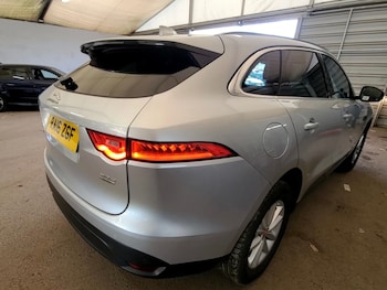 Used Jaguar F-Pace 2016 for sale - 78293865: Photo